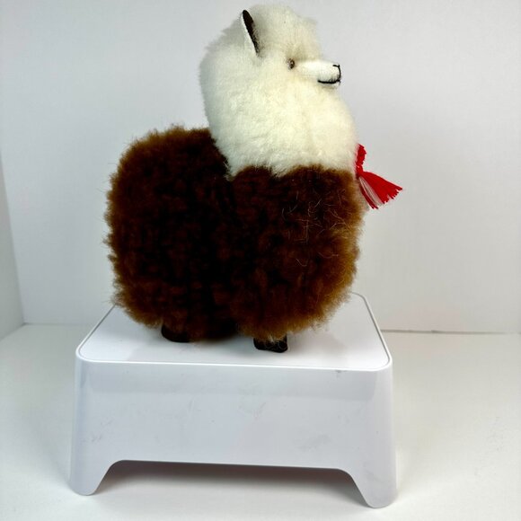 Handmade Stuffed Llama – 100% Natural Llama Wool, Brown & Ivory, Made in Peru - Picture 5 of 12